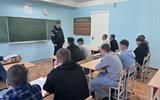 м1