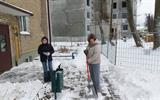 з7
